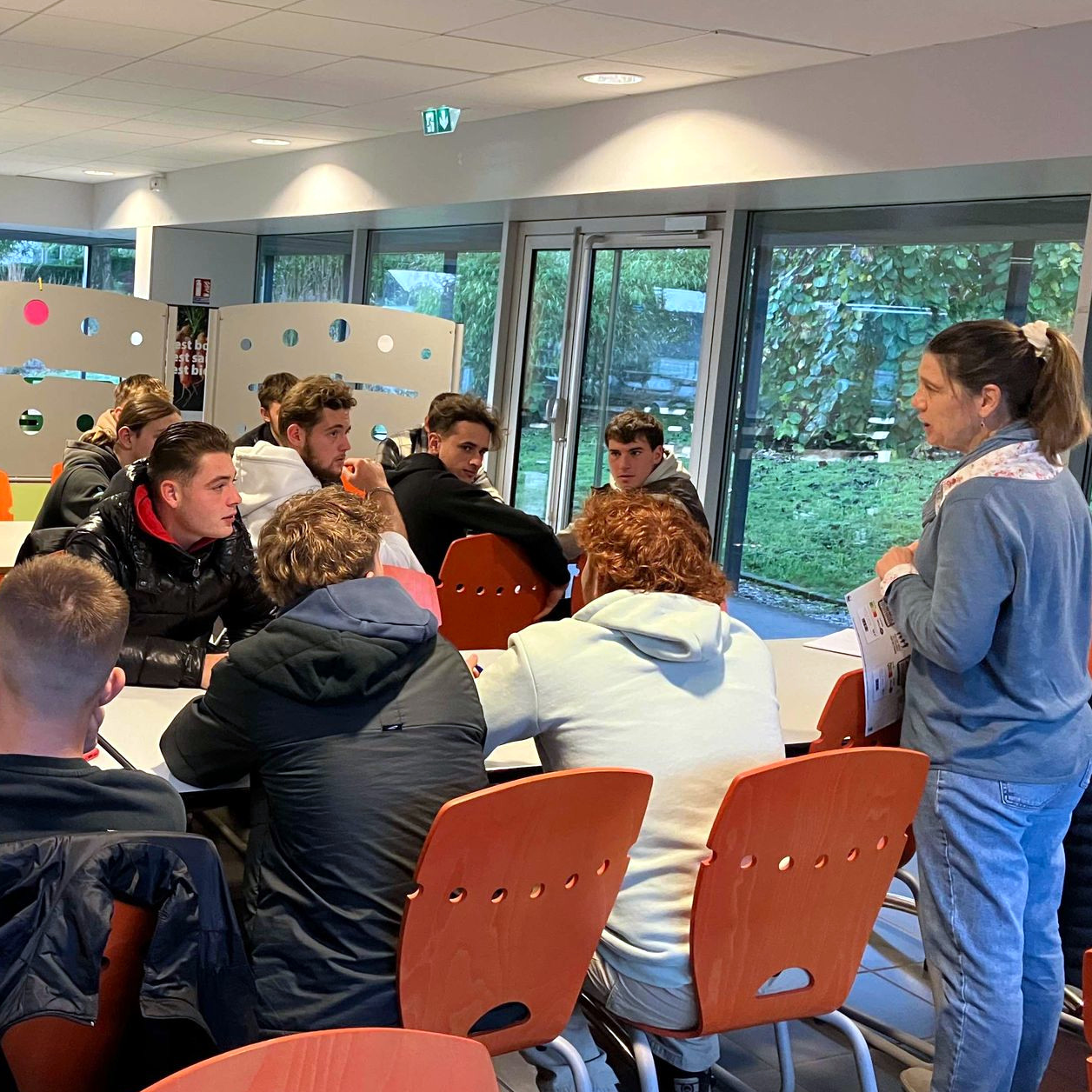 Sensibilisation au gaspillage alimentaire à la cantine
