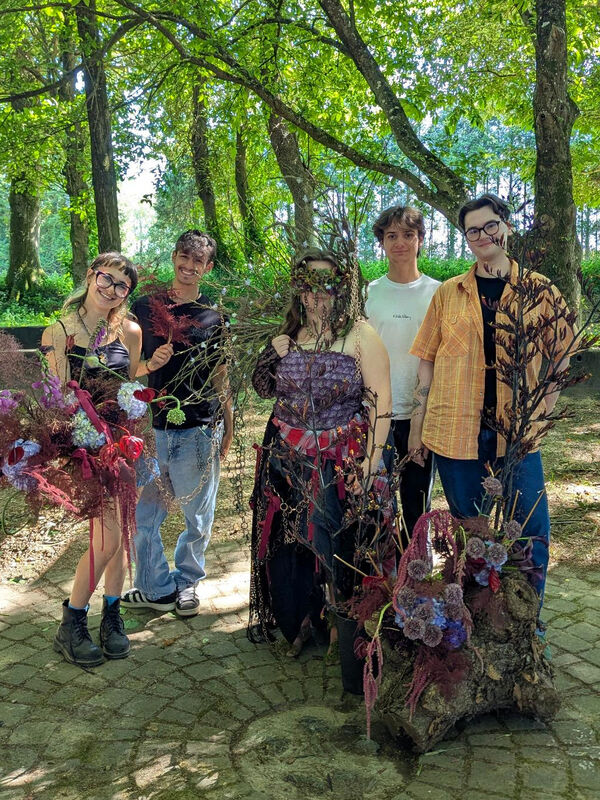 Leur défi : interpréter le thème « Dark Forest »